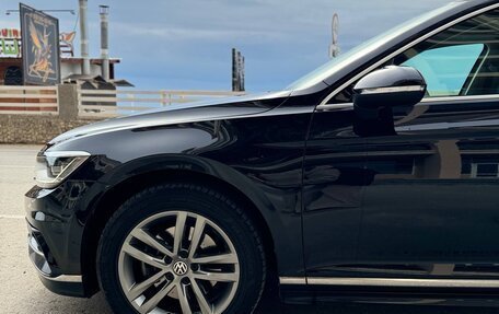 Volkswagen Passat B8 рестайлинг, 2018 год, 2 480 000 рублей, 13 фотография