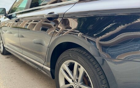 Volkswagen Passat B8 рестайлинг, 2018 год, 2 480 000 рублей, 11 фотография