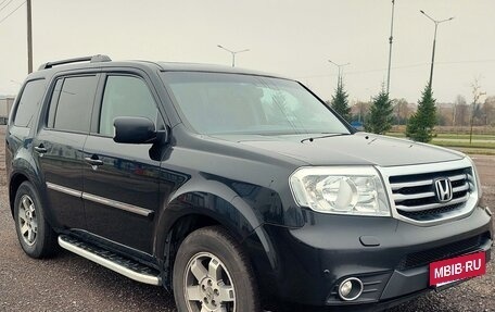 Honda Pilot III рестайлинг, 2012 год, 1 690 000 рублей, 2 фотография