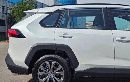 Toyota RAV4, 2025 год, 4 150 000 рублей, 13 фотография