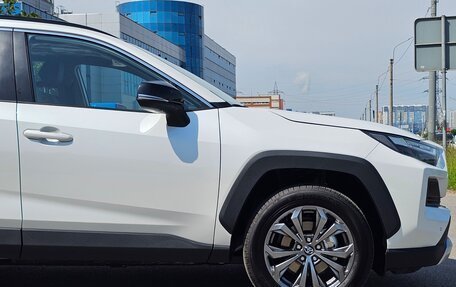 Toyota RAV4, 2025 год, 4 150 000 рублей, 14 фотография
