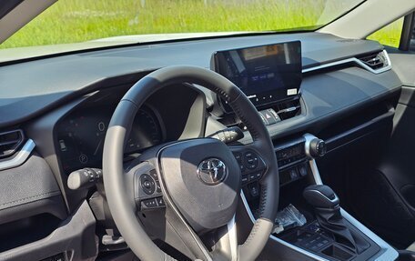 Toyota RAV4, 2025 год, 4 150 000 рублей, 16 фотография