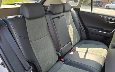 Toyota RAV4, 2025 год, 4 150 000 рублей, 36 фотография