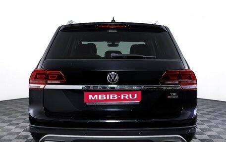 Volkswagen Teramont I, 2018 год, 2 800 000 рублей, 5 фотография