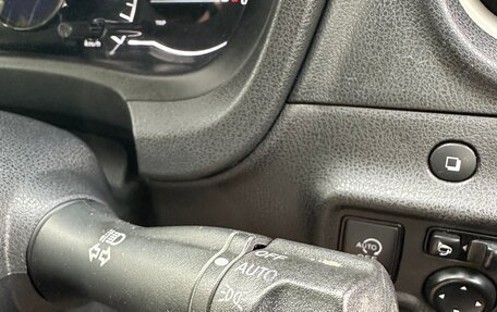 Nissan Note II рестайлинг, 2016 год, 890 000 рублей, 22 фотография