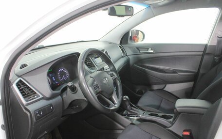 Hyundai Tucson III, 2017 год, 2 130 000 рублей, 17 фотография