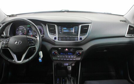 Hyundai Tucson III, 2017 год, 2 130 000 рублей, 14 фотография