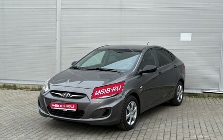 Hyundai Solaris II рестайлинг, 2014 год, 775 000 рублей, 1 фотография