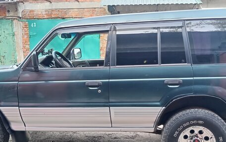 Mitsubishi Pajero III рестайлинг, 1994 год, 700 000 рублей, 5 фотография