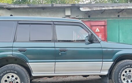 Mitsubishi Pajero III рестайлинг, 1994 год, 700 000 рублей, 6 фотография