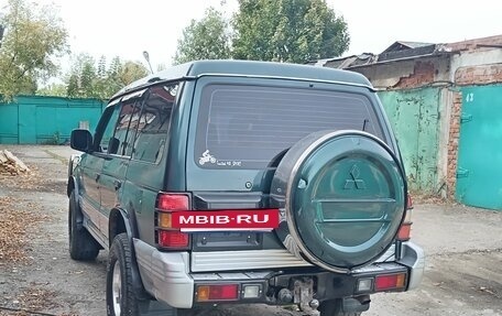 Mitsubishi Pajero III рестайлинг, 1994 год, 700 000 рублей, 2 фотография