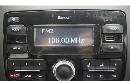 Renault Logan II, 2019 год, 1 049 000 рублей, 10 фотография