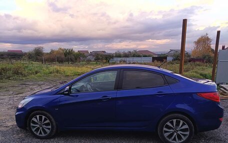 Hyundai Solaris II рестайлинг, 2014 год, 990 000 рублей, 5 фотография