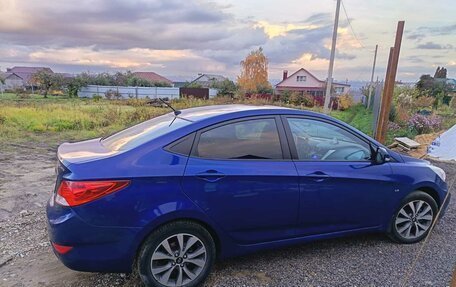 Hyundai Solaris II рестайлинг, 2014 год, 990 000 рублей, 3 фотография