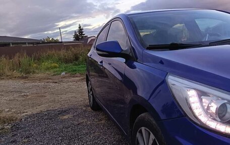 Hyundai Solaris II рестайлинг, 2014 год, 990 000 рублей, 2 фотография