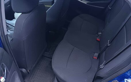 Hyundai Solaris II рестайлинг, 2014 год, 990 000 рублей, 13 фотография