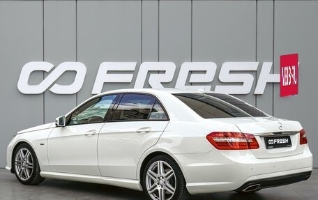 Mercedes-Benz E-Класс, 2012 год, 1 680 000 рублей, 2 фотография