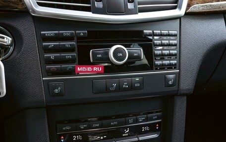 Mercedes-Benz E-Класс, 2012 год, 1 680 000 рублей, 13 фотография