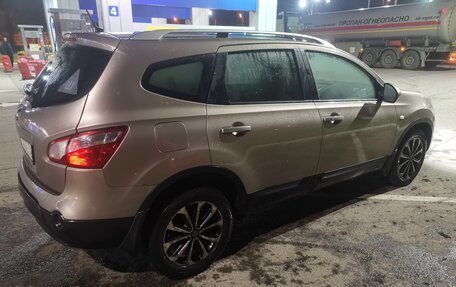 Nissan Qashqai+2 I, 2012 год, 900 000 рублей, 7 фотография