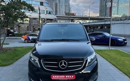 Mercedes-Benz V-Класс, 2014 год, 3 250 000 рублей, 1 фотография