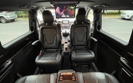 Mercedes-Benz V-Класс, 2014 год, 3 250 000 рублей, 17 фотография