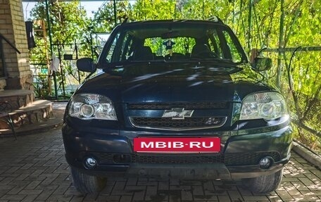 Chevrolet Niva I рестайлинг, 2011 год, 390 000 рублей, 2 фотография