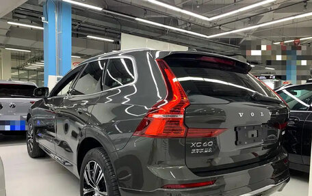 Volvo XC60 II, 2022 год, 2 998 000 рублей, 2 фотография