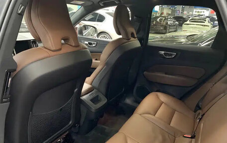 Volvo XC60 II, 2022 год, 2 998 000 рублей, 7 фотография