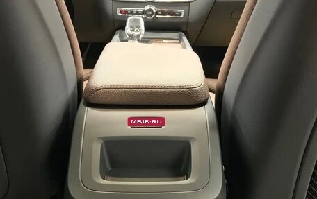 Volvo XC60 II, 2022 год, 2 998 000 рублей, 11 фотография