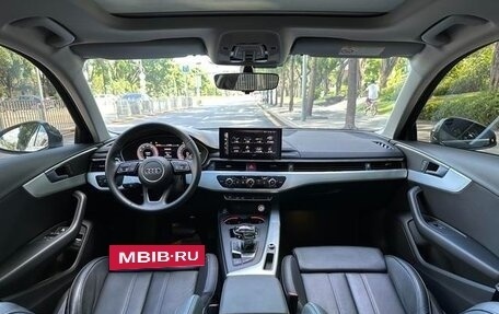 Audi A4, 2022 год, 2 400 000 рублей, 12 фотография