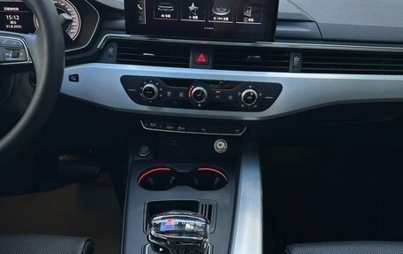 Audi A4, 2022 год, 2 400 000 рублей, 26 фотография