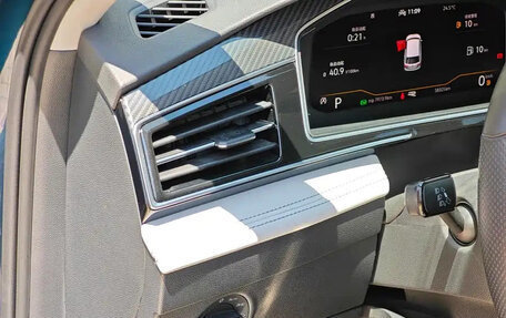 Volkswagen Tiguan II, 2022 год, 2 250 222 рублей, 8 фотография