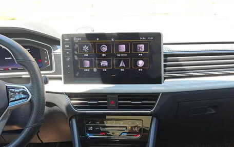 Volkswagen Tiguan II, 2022 год, 2 250 222 рублей, 14 фотография