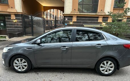 KIA Rio IV, 2017 год, 950 000 рублей, 2 фотография