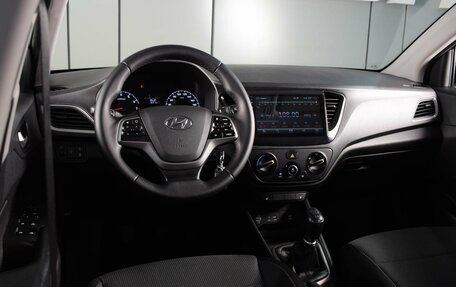 Hyundai Solaris II рестайлинг, 2018 год, 1 099 000 рублей, 6 фотография