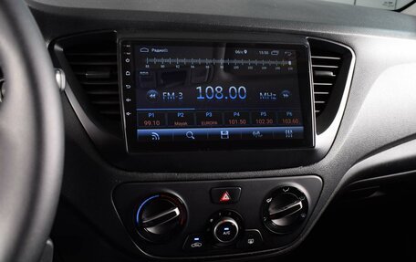 Hyundai Solaris II рестайлинг, 2018 год, 1 099 000 рублей, 14 фотография