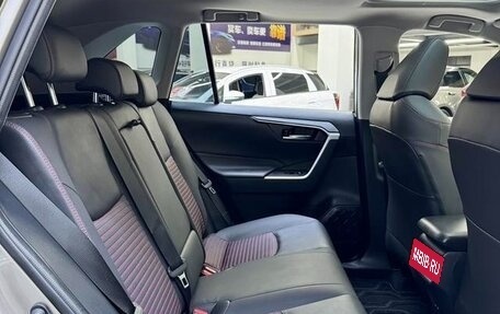 Toyota RAV4, 2022 год, 2 890 635 рублей, 1 фотография