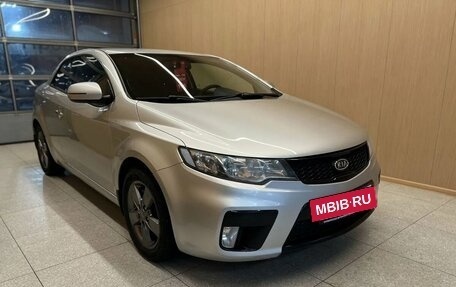 KIA Cerato III, 2011 год, 949 000 рублей, 2 фотография