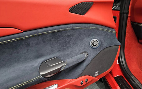 Ferrari 488, 2019 год, 22 422 000 рублей, 19 фотография