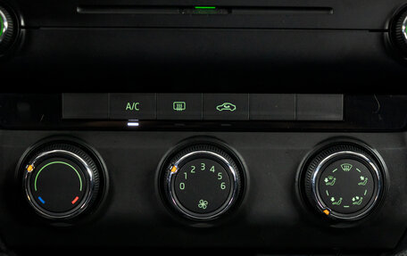 Skoda Octavia, 2014 год, 819 000 рублей, 21 фотография