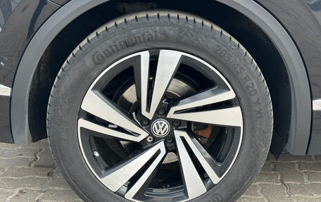 Volkswagen Touareg III, 2020 год, 5 600 000 рублей, 21 фотография