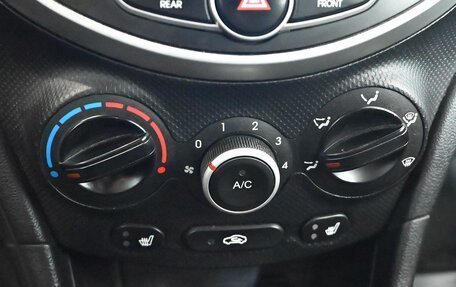 Hyundai Solaris II рестайлинг, 2012 год, 845 000 рублей, 17 фотография