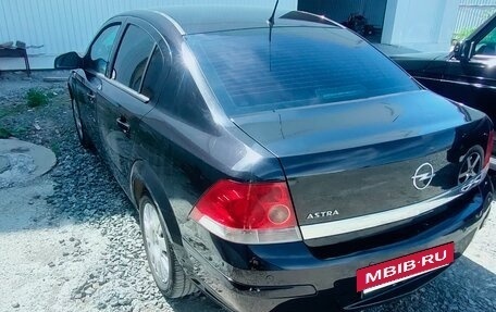 Opel Astra H, 2011 год, 720 000 рублей, 10 фотография