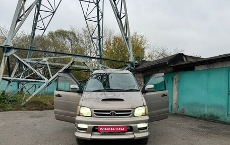Toyota Town Ace III, 1999 год, 710 000 рублей, 1 фотография