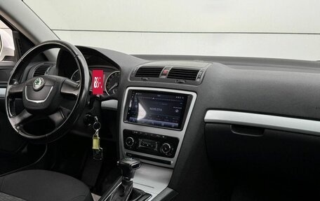 Skoda Octavia, 2011 год, 879 999 рублей, 8 фотография