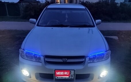Nissan Avenir II, 2002 год, 390 000 рублей, 2 фотография