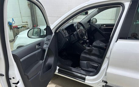 Volkswagen Tiguan I, 2015 год, 2 100 000 рублей, 6 фотография