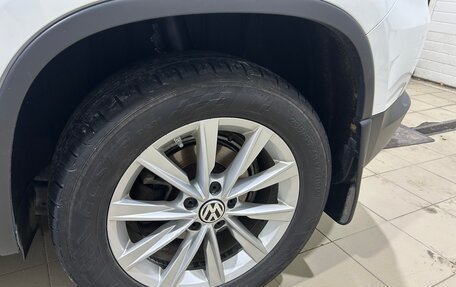 Volkswagen Tiguan I, 2015 год, 2 100 000 рублей, 16 фотография