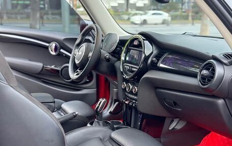 MINI Hatch, 2021 год, 2 070 000 рублей, 15 фотография
