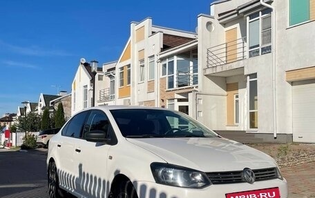 Volkswagen Polo VI (EU Market), 2013 год, 799 000 рублей, 2 фотография